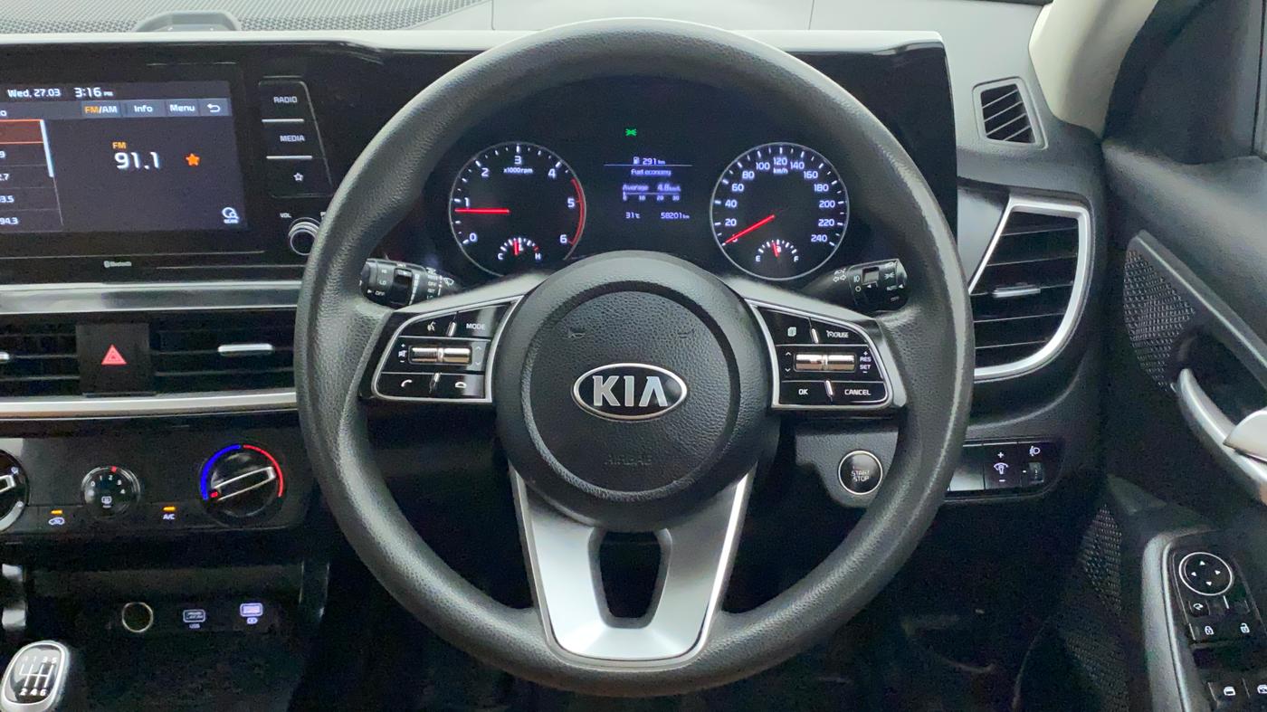 2020 KIA SELTOS HTK PLUS 1.5 DIESEL, Diesel, Manual, 58,199 km, Steering Wheel Close Up
