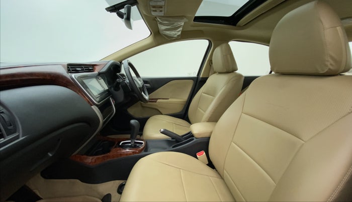 2020 Honda City VX CVT PETROL, Petrol, Automatic, 32,262 km, Right Side Front Door Cabin