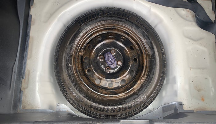 2019 Maruti Swift VXI, Petrol, Manual, 1,15,652 km, Spare Tyre