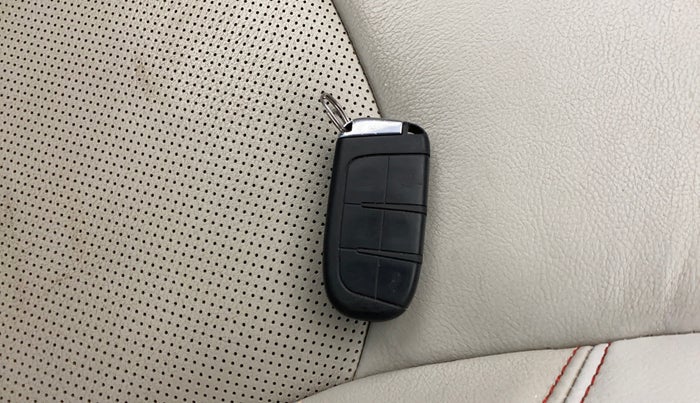 2017 Jeep Compass LIMITED (O) 1.4 PETROL AT, Petrol, Automatic, 95,707 km, Key Close Up