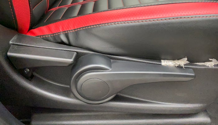 2019 Tata Tiago XZ PLUS PETROL, Petrol, Manual, 22,406 km, Driver Side Adjustment Panel