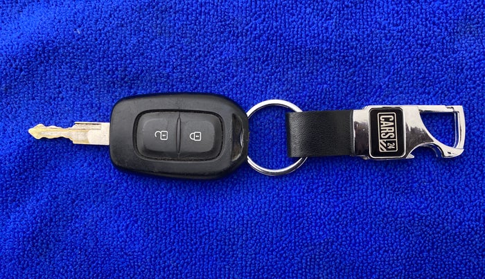 2019 Renault Kwid RXL, Petrol, Manual, 31,321 km, Key Close Up