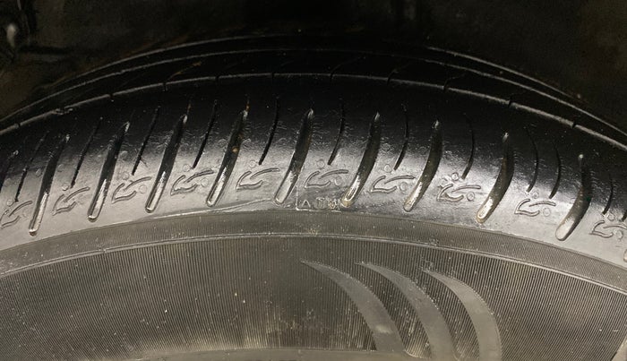 2023 KIA SONET HTK PLUS 1.2, Petrol, Manual, 44,168 km, Right Rear Tyre Tread