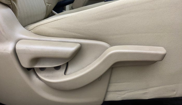 2016 Honda Brio S MT, Petrol, Manual, 30,897 km, Driver Side Adjustment Panel