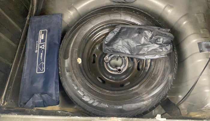 2017 Renault Kwid RXT 0.8, Petrol, Manual, 99,918 km, Spare Tyre