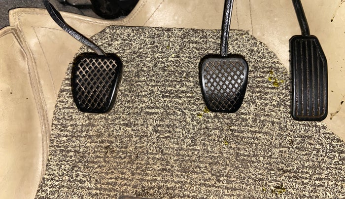 2015 Honda Amaze 1.2L I-VTEC S, Petrol, Manual, 36,909 km, Pedals