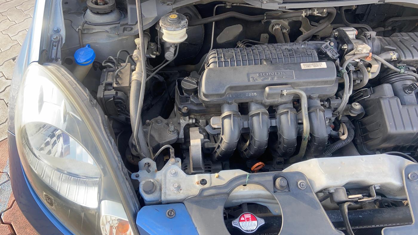 2014 Honda Amaze 1.2L I-VTEC VX AT, Petrol, Automatic, 1,22,216 km, Engine View - Left