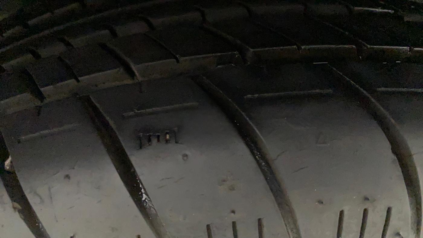 2012 Maruti Swift Dzire ZXI, Petrol, Manual, 65,154 km, Right Rear Tyre Tread