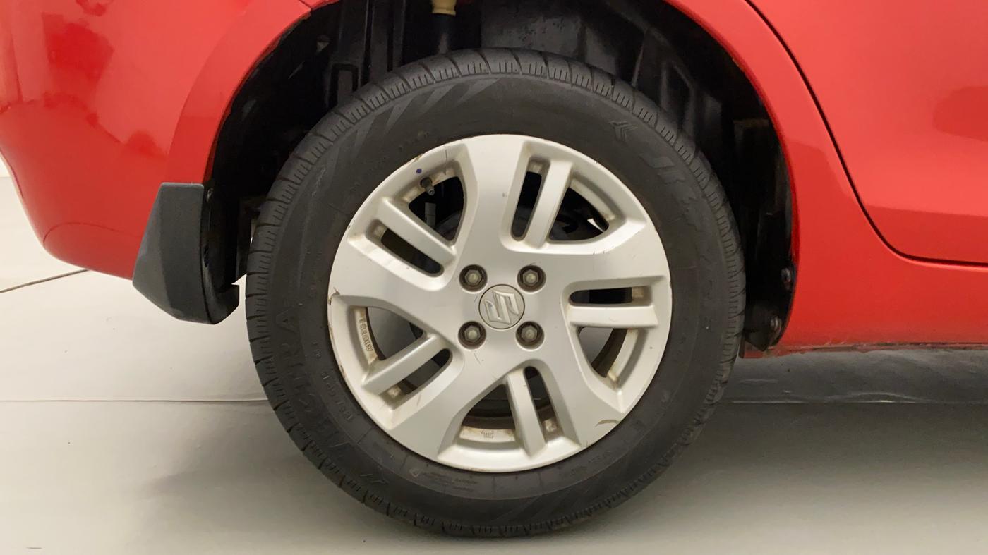 2012 Maruti Swift Dzire ZXI, Petrol, Manual, 65,154 km, Right Rear Wheel