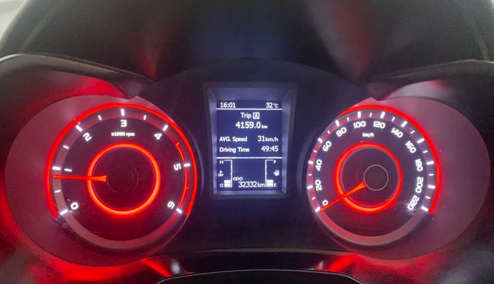 2021 Mahindra XUV300 W8 (O) 1.5 DIESEL, Diesel, Manual, 32,332 km, Odometer Image