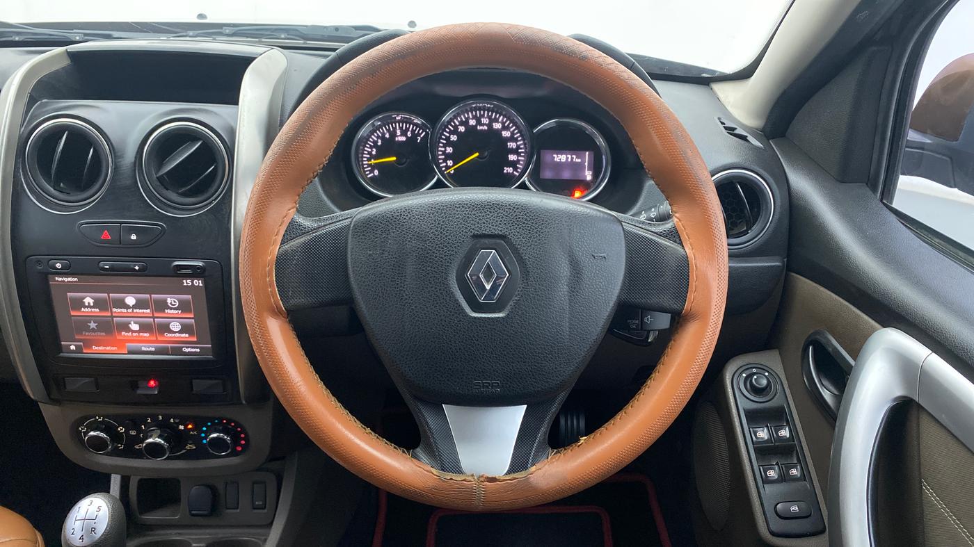 2018 Renault Duster 85 PS RXS MT DIESEL, Diesel, Manual, 72,877 km, Steering Wheel Close Up
