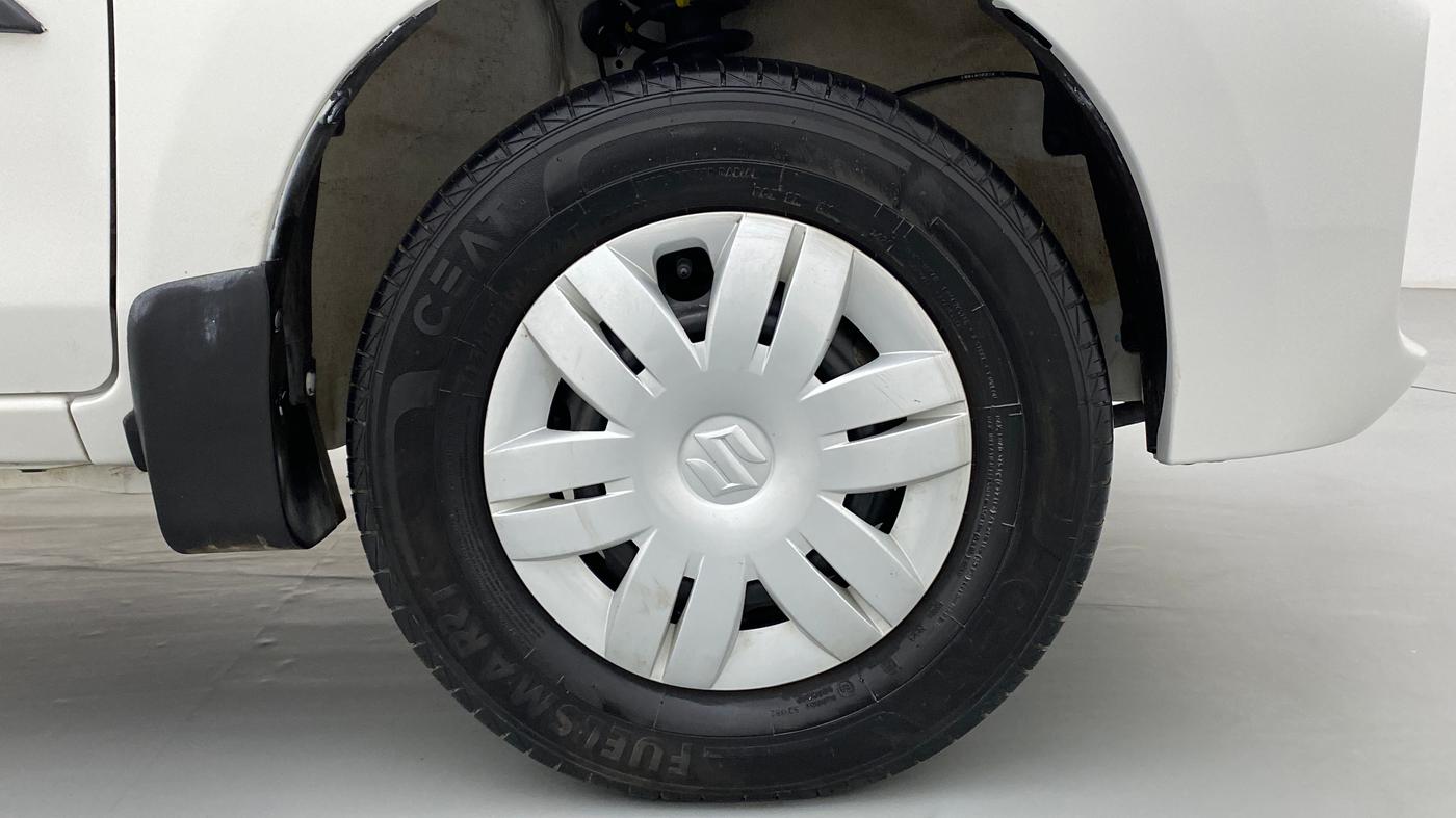 2020 Maruti Alto VXI, Petrol, Manual, 5,044 km, Right Front Wheel