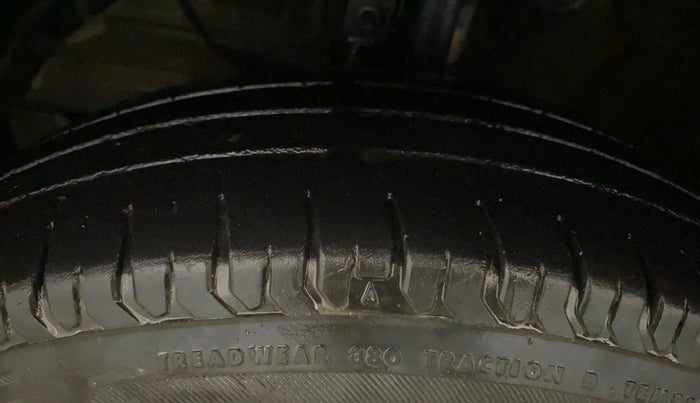 2021 Maruti Swift VXI, Petrol, Manual, 32,217 km, Left Front Tyre Tread