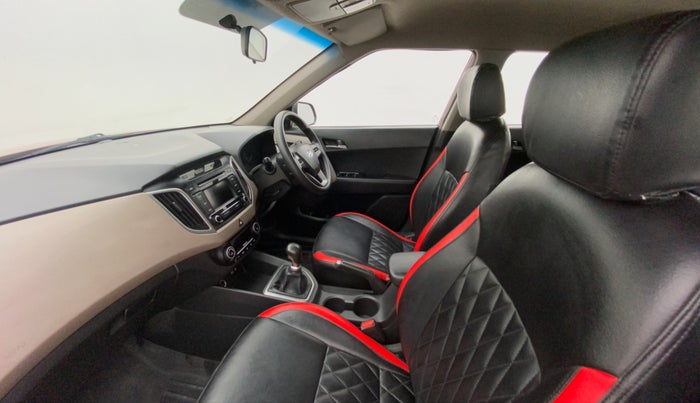 2015 Hyundai Creta SX 1.6 DIESEL, Diesel, Manual, 80,255 km, Right Side Front Door Cabin