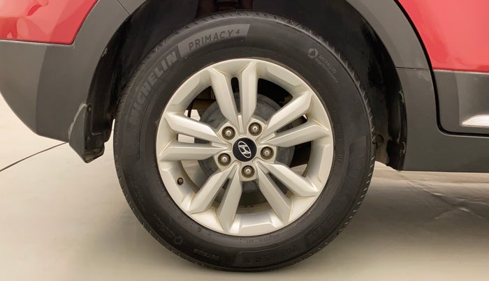 2015 Hyundai Creta SX 1.6 DIESEL, Diesel, Manual, 80,255 km, Right Rear Wheel