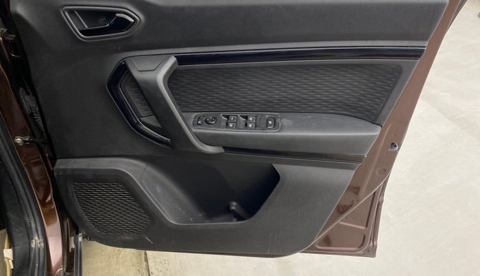 2022 Renault Kiger RXZ TURBO CVT, Petrol, Automatic, 36,227 km, Driver Side Door Panels Control