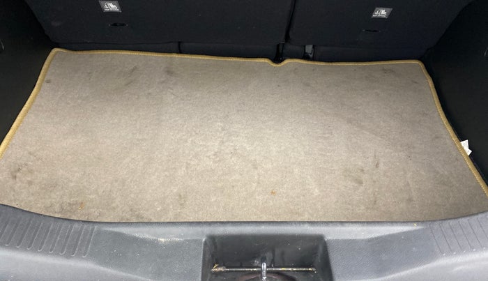 2022 Renault Kiger RXZ TURBO CVT, Petrol, Automatic, 36,227 km, Boot Inside