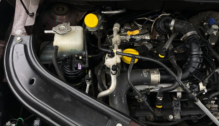 2022 Renault Kiger RXZ TURBO CVT, Petrol, Automatic, 36,227 km, Engine View - Right