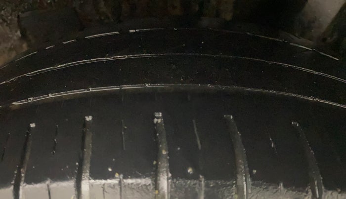 2015 Hyundai Grand i10 SPORTZ 1.2 KAPPA VTVT, Petrol, Manual, 47,821 km, Left Rear Tyre Tread