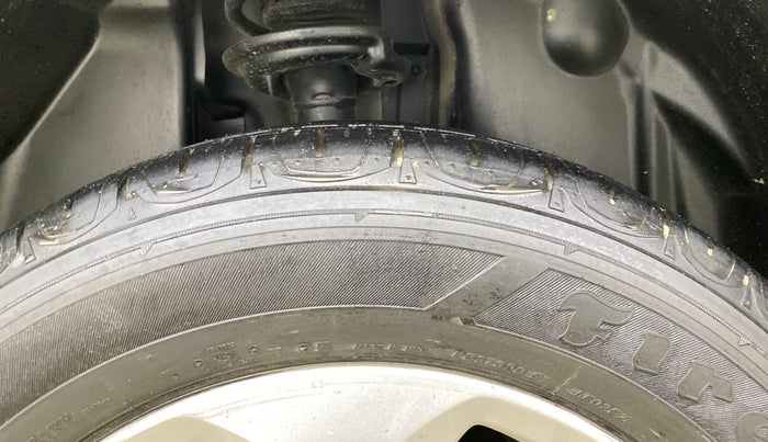 2018 Jeep Compass LONGITUDE (O) 2.0 DIESEL, Diesel, Manual, 53,209 km, Right Rear Tyre Tread