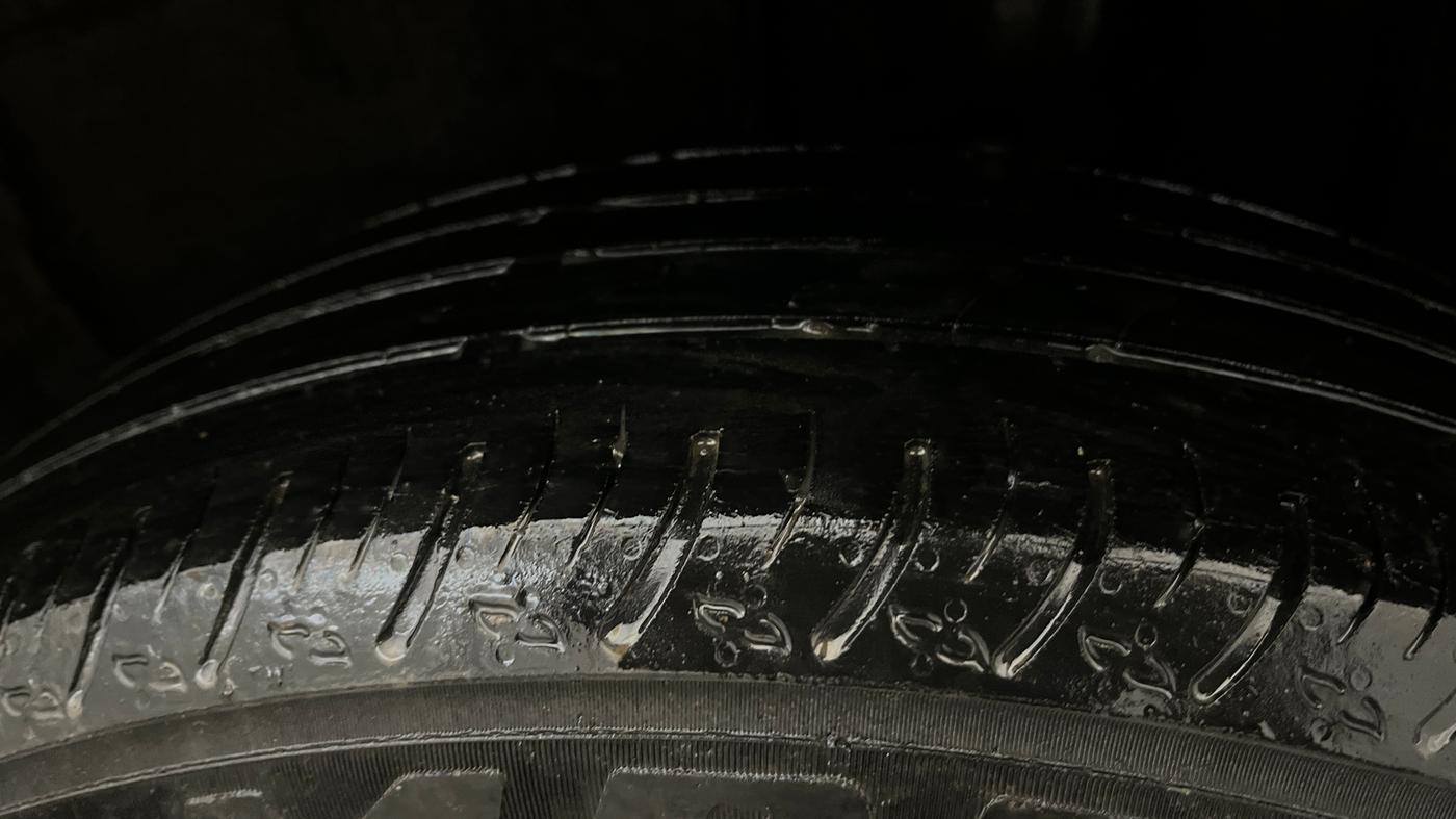 2021 Renault Kiger RXZ TURBO CVT, Petrol, Automatic, 46,473 km, Left Rear Tyre Tread