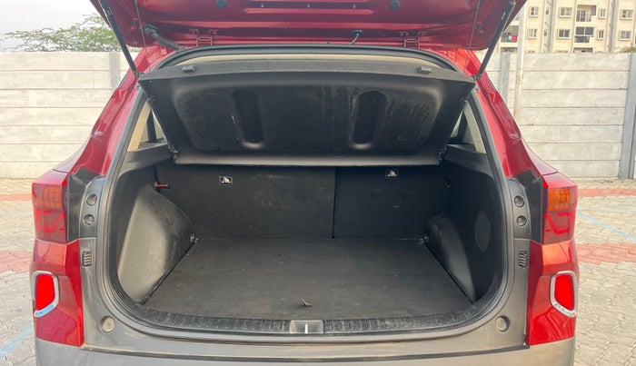 2021 KIA SELTOS GTX PLUS AT 1.5 DIESEL, Diesel, Automatic, 1,47,103 km, Boot Inside