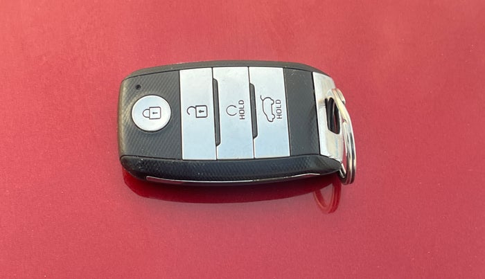 2021 KIA SELTOS GTX PLUS AT 1.5 DIESEL, Diesel, Automatic, 1,47,103 km, Key Close Up