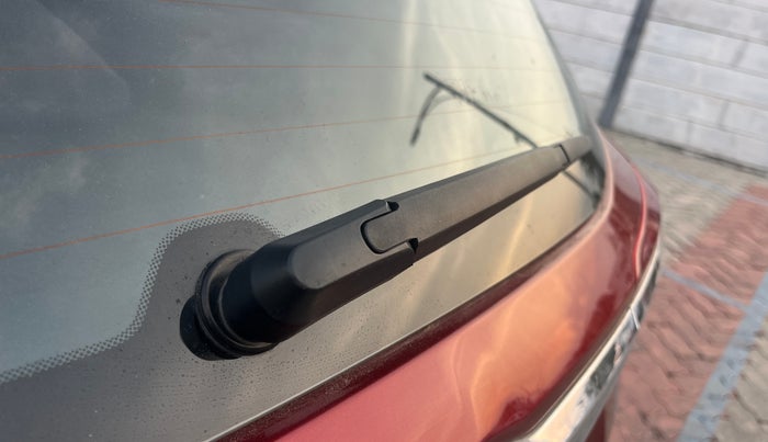 2021 KIA SELTOS GTX PLUS AT 1.5 DIESEL, Diesel, Automatic, 1,47,103 km, Rear Wiper