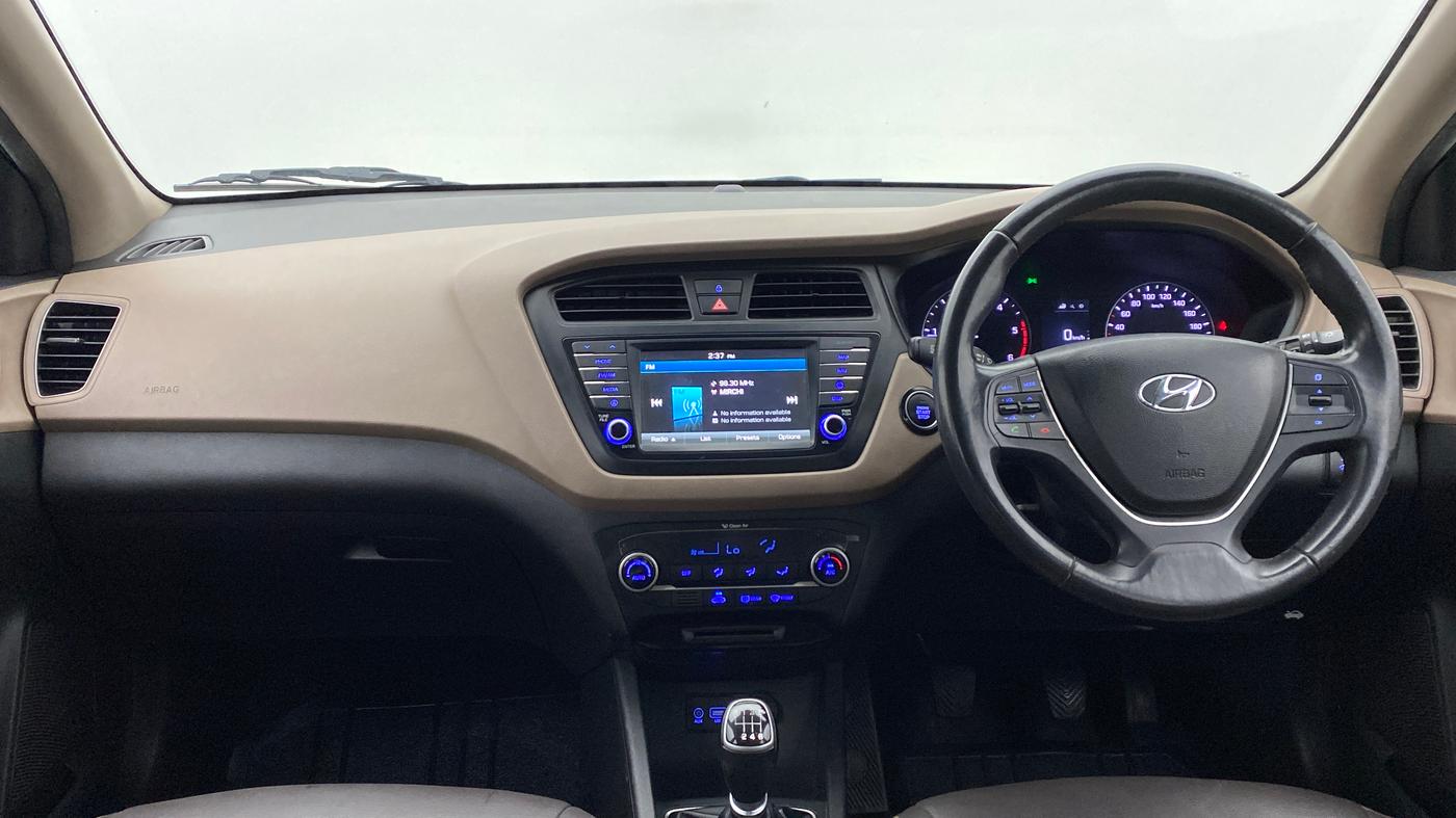 2016 Hyundai Elite i20 1.4 CRDI ASTA (O), Diesel, Manual, 69,447 km, Dashboard