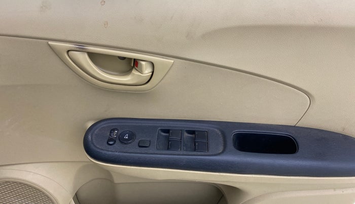 2015 Honda Amaze 1.2L I-VTEC SX, Petrol, Manual, 55,001 km, Driver Side Door Panels Control