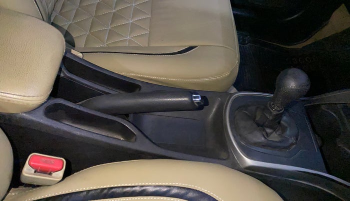 2017 Honda City 1.5L I-VTEC VX, Petrol, Manual, 81,103 km, Gear Lever