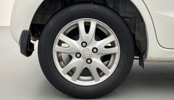 2015 Honda Brio 1.2 VX AT I VTEC, Petrol, Automatic, 38,204 km, Right Rear Wheel