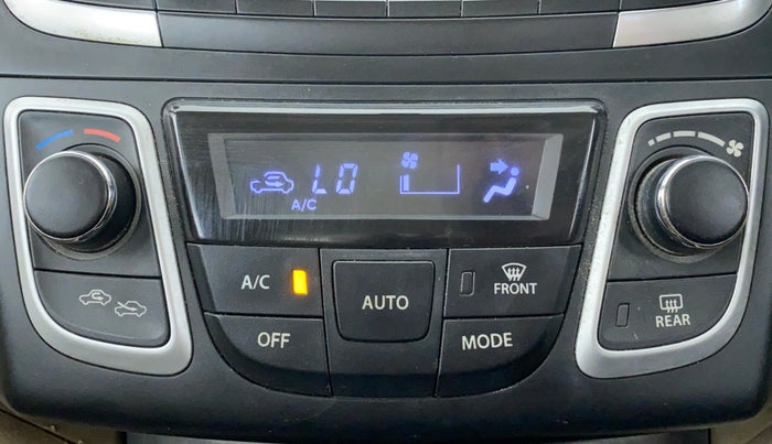 2015 Maruti Ciaz VXI PLUS, Petrol, Manual, 90,387 km, Automatic Climate Control