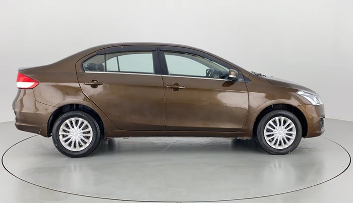 2015 Maruti Ciaz VXI PLUS, Petrol, Manual, 90,387 km, Right Side View
