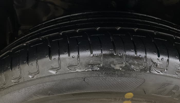 2016 Honda City 1.5L I-VTEC V MT, Petrol, Manual, 86,897 km, Left Front Tyre Tread