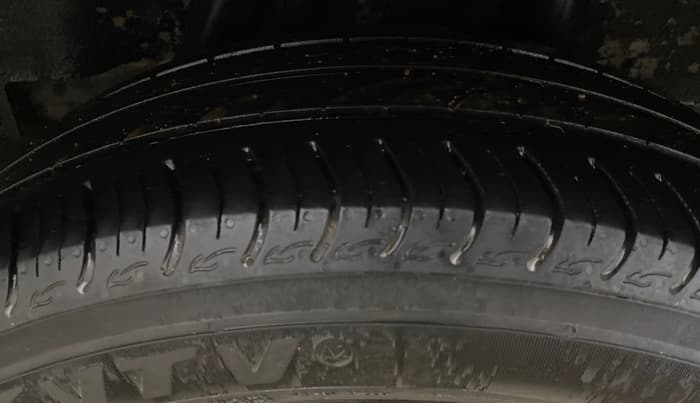 2016 Honda City 1.5L I-VTEC V MT, Petrol, Manual, 86,897 km, Left Rear Tyre Tread