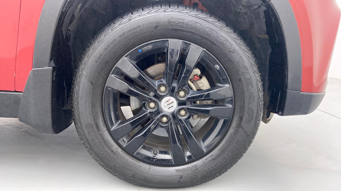 2019 Maruti Vitara Brezza ZDI PLUS DUAL TONE, Diesel, Manual, 41,091 km, Right Front Wheel
