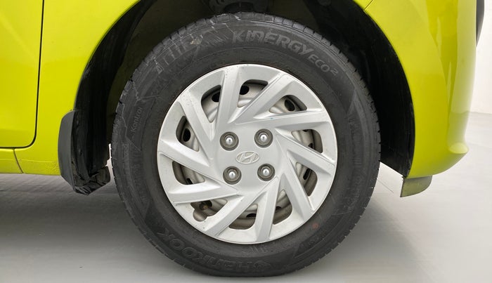 2019 Hyundai NEW SANTRO 1.1 MAGNA MT, Petrol, Manual, 21,383 km, Right Front Wheel