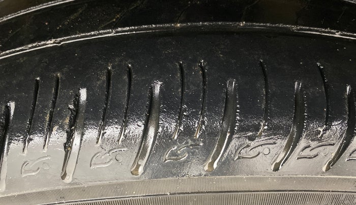 2023 Hyundai VENUE N LINE N8 1.0 TURBO DCT, Petrol, Automatic, 39,380 km, Right Front Tyre Tread