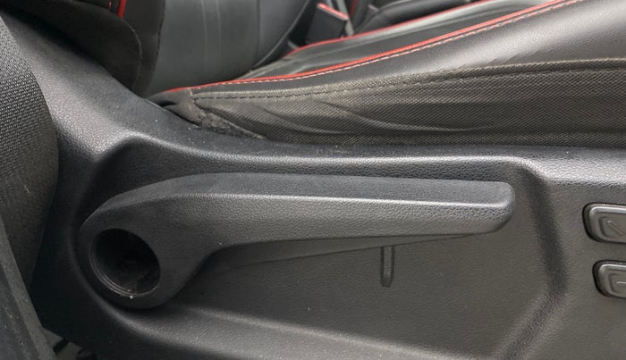 2023 Hyundai VENUE N LINE N8 1.0 TURBO DCT, Petrol, Automatic, 39,380 km, Driver Side Adjustment Panel