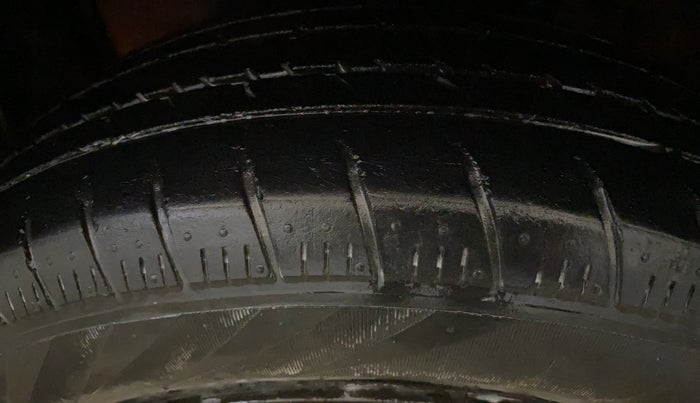 2021 Maruti Celerio VXI CNG, CNG, Manual, 63,108 km, Left Front Tyre Tread