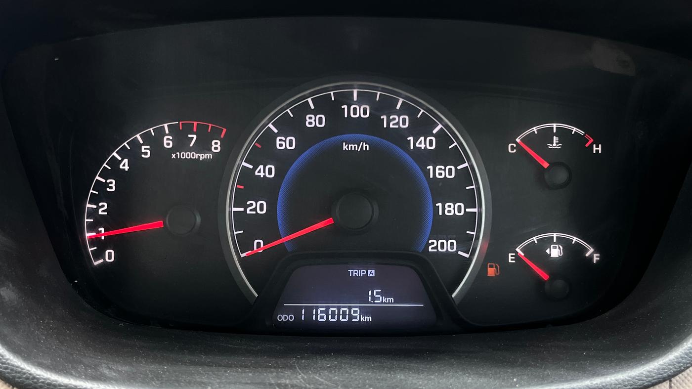 2015 Hyundai Grand i10 MAGNA 1.2 KAPPA VTVT, Petrol, Manual, 1,16,008 km, Odometer Image