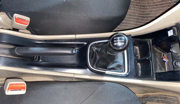 2021 Maruti Ciaz ALPHA 1.5 SHVS PETROL, Petrol, Manual, 44,010 km, Gear Lever