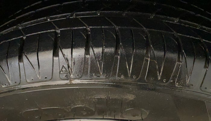 2019 Tata NEXON XZ PLUS PETROL, Petrol, Manual, 60,922 km, Right Front Tyre Tread