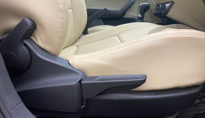 2023 Skoda SLAVIA AMBITION 1.0L TSI AT, Petrol, Automatic, 23,657 km, Driver Side Adjustment Panel