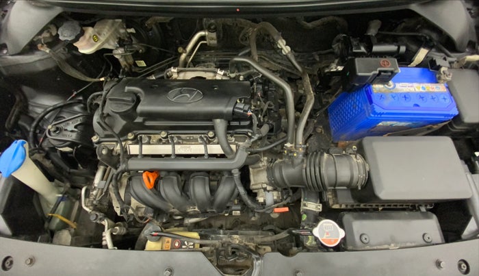 2016 Hyundai Elite i20 MAGNA 1.4 AT, Petrol, Automatic, 61,356 km, Open Bonet