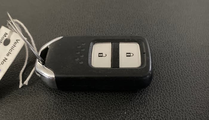 2022 Honda WR-V 1.2L I-VTEC VX MT, Petrol, Manual, 47,360 km, Key Close Up