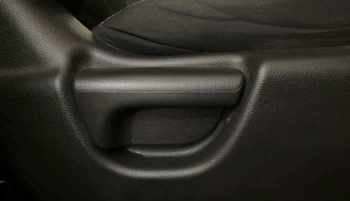 2022 Honda WR-V 1.2L I-VTEC VX MT, Petrol, Manual, 47,360 km, Driver Side Adjustment Panel