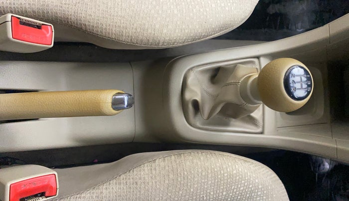 2013 Maruti Swift Dzire VXI, Petrol, Manual, 49,948 km, Gear Lever