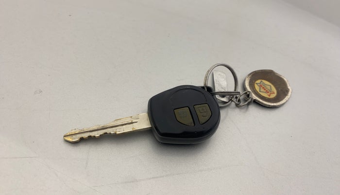 2013 Maruti Swift Dzire VXI, Petrol, Manual, 49,948 km, Key Close Up